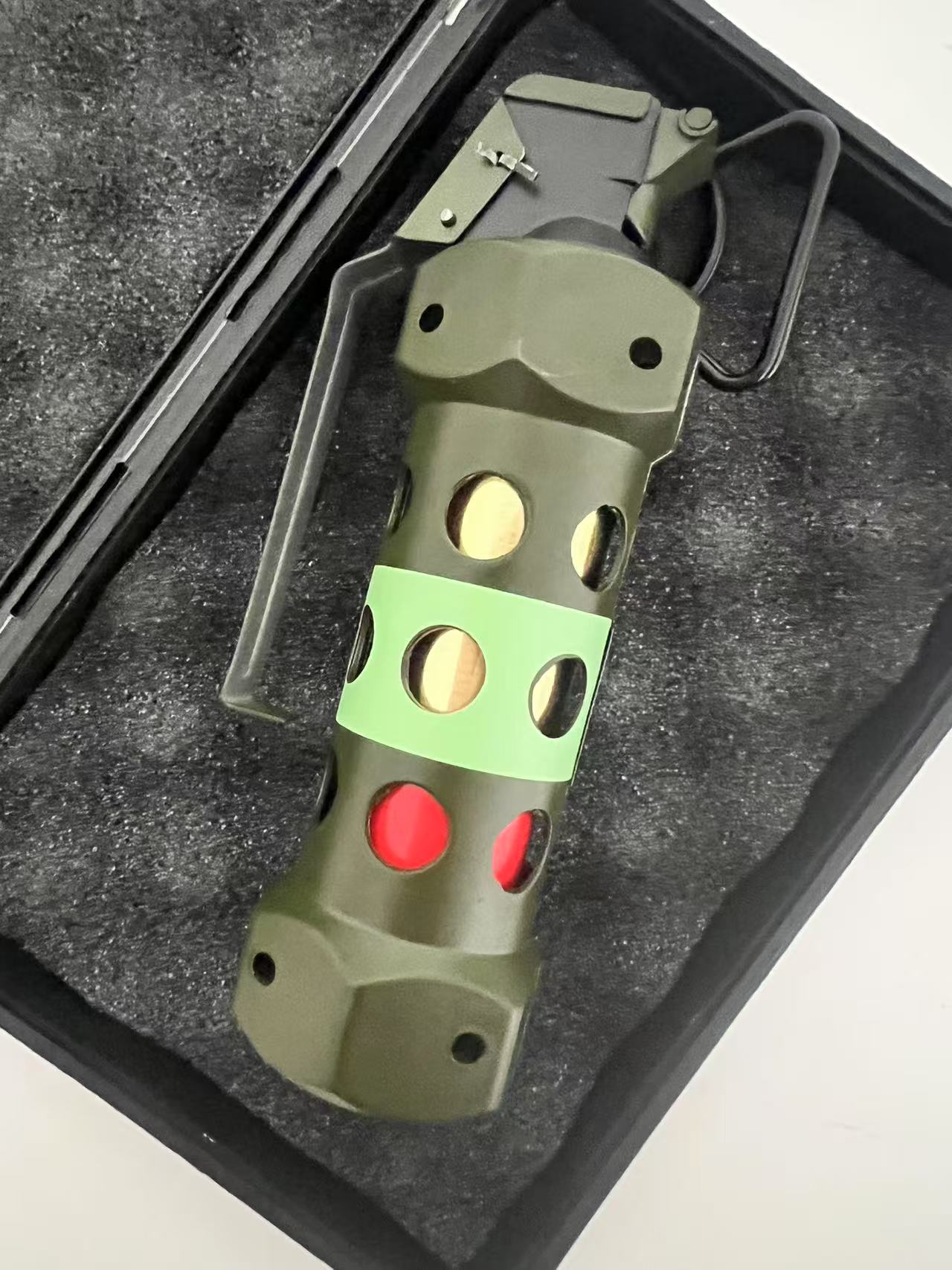 (Butane Gas Not Included) Windproof Refillable Butane Torch Lighter - Zinc Alloy, Military-Style Design with Blue Flame, Adjustable Flame, Perfect for Camping, BBQ